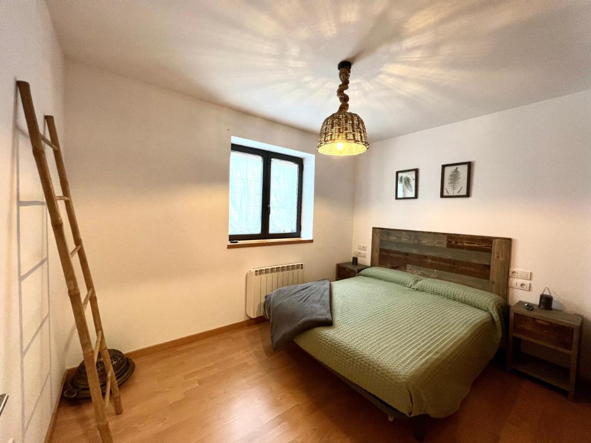 Apartament La Gisca - L'Amfitriona Valencia D'Aneu Buitenkant foto